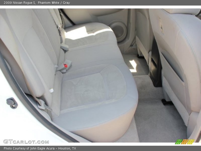 Phantom White / Gray 2009 Nissan Rogue S