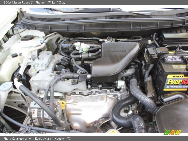 Phantom White / Gray 2009 Nissan Rogue S