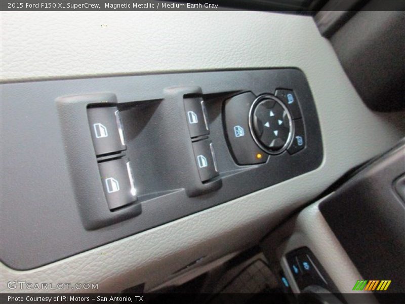 Magnetic Metallic / Medium Earth Gray 2015 Ford F150 XL SuperCrew