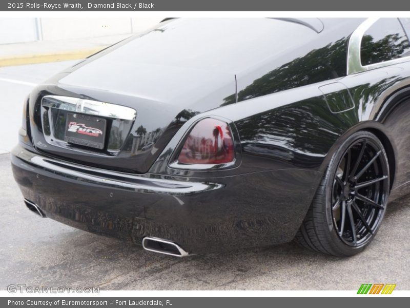 Diamond Black / Black 2015 Rolls-Royce Wraith