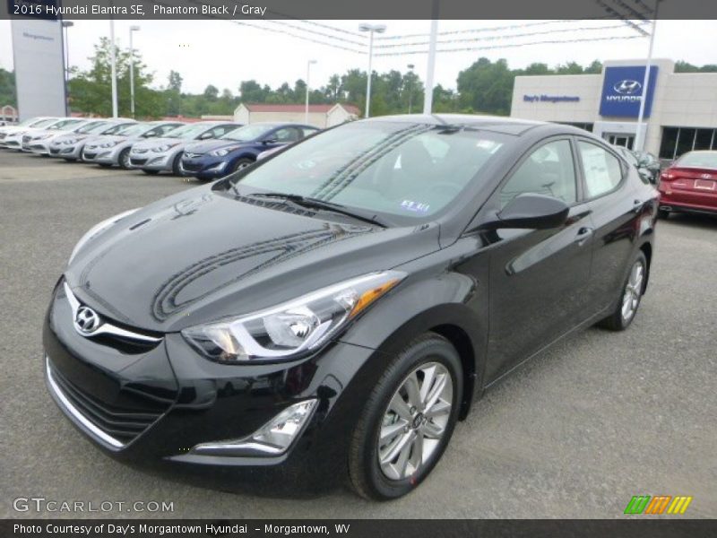 Phantom Black / Gray 2016 Hyundai Elantra SE