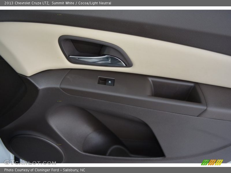 Summit White / Cocoa/Light Neutral 2013 Chevrolet Cruze LTZ