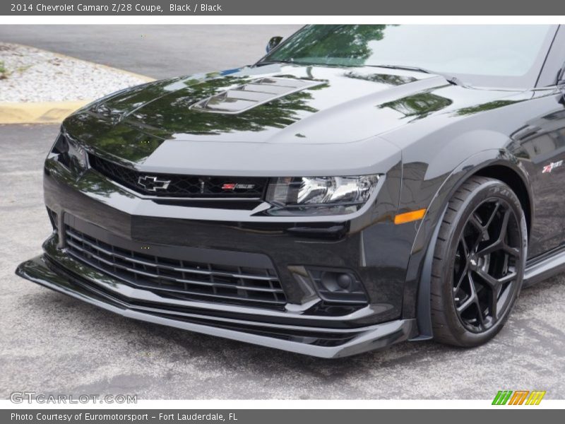 Black / Black 2014 Chevrolet Camaro Z/28 Coupe