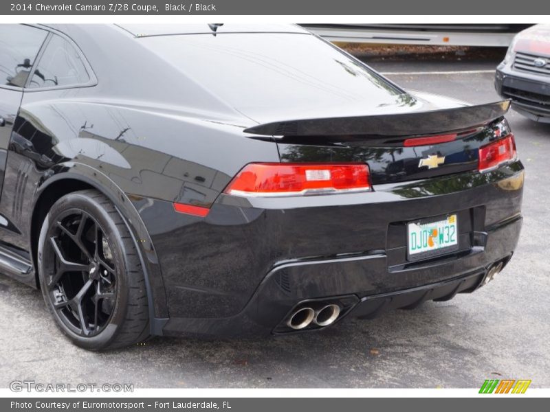 Black / Black 2014 Chevrolet Camaro Z/28 Coupe