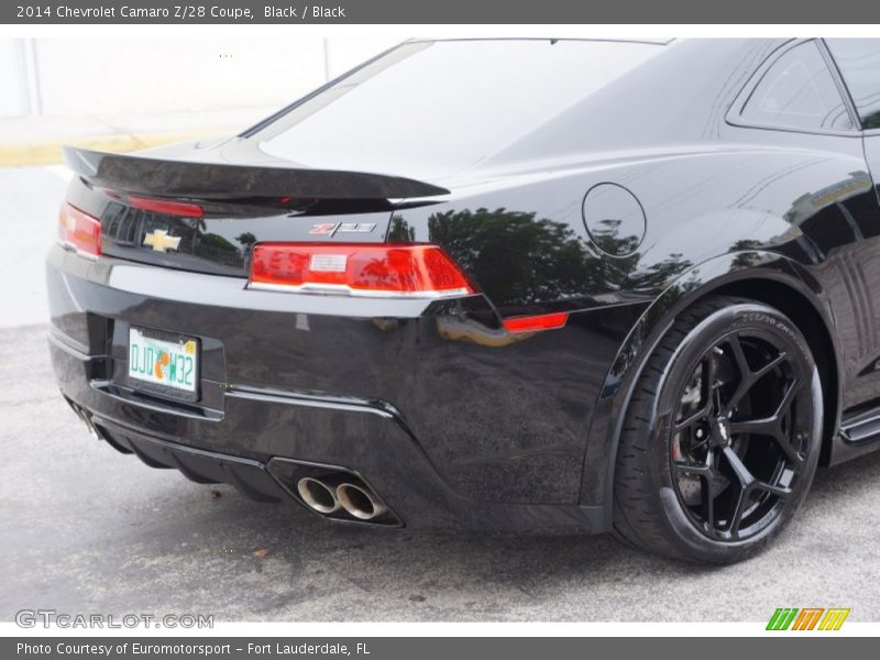 Black / Black 2014 Chevrolet Camaro Z/28 Coupe