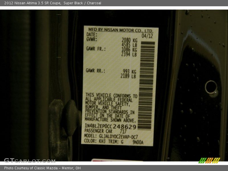 Super Black / Charcoal 2012 Nissan Altima 3.5 SR Coupe