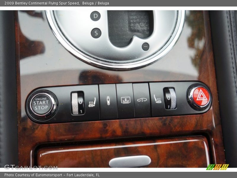 Controls of 2009 Continental Flying Spur Speed