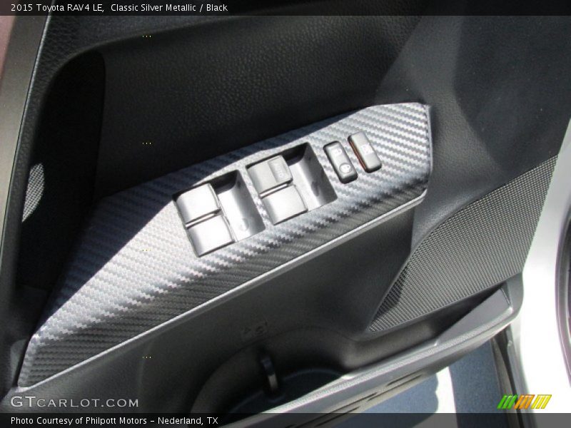 Classic Silver Metallic / Black 2015 Toyota RAV4 LE