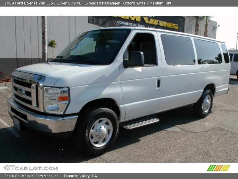 Oxford White / Medium Flint 2009 Ford E Series Van E350 Super Duty XLT Extended Passenger