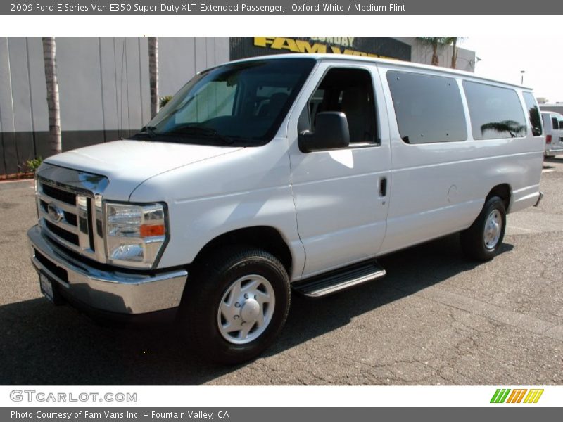 Oxford White / Medium Flint 2009 Ford E Series Van E350 Super Duty XLT Extended Passenger