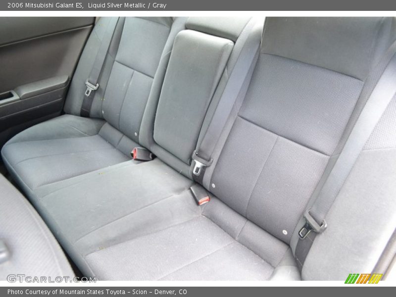 Liquid Silver Metallic / Gray 2006 Mitsubishi Galant ES