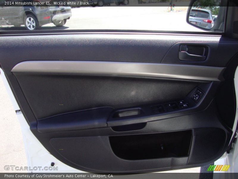 Wicked White / Black 2014 Mitsubishi Lancer ES