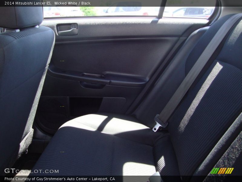 Wicked White / Black 2014 Mitsubishi Lancer ES