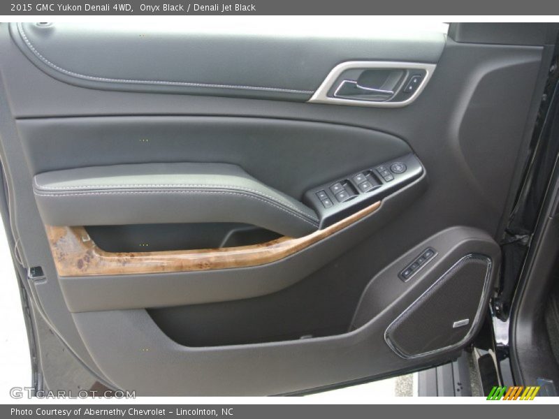 Onyx Black / Denali Jet Black 2015 GMC Yukon Denali 4WD