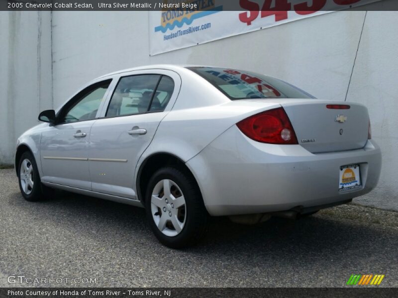 Ultra Silver Metallic / Neutral Beige 2005 Chevrolet Cobalt Sedan