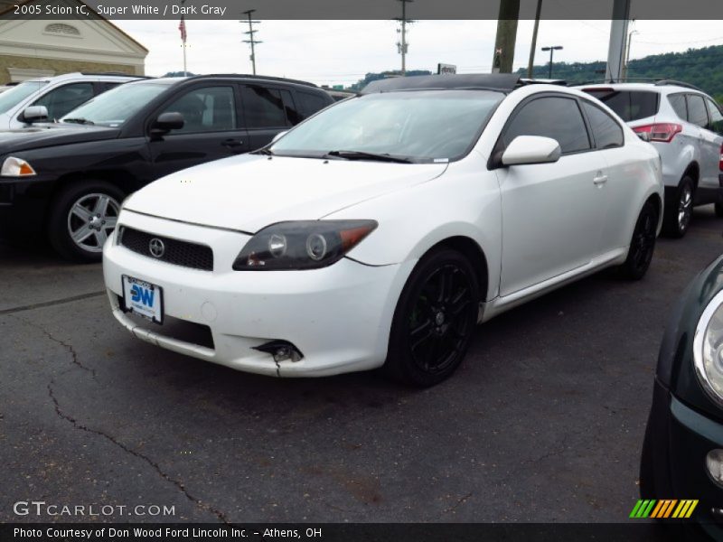 Super White / Dark Gray 2005 Scion tC