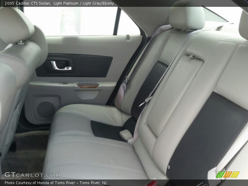 Light Platinum / Light Gray/Ebony 2005 Cadillac CTS Sedan