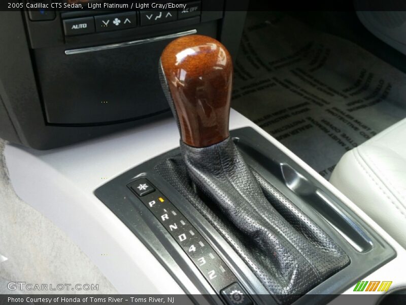 Light Platinum / Light Gray/Ebony 2005 Cadillac CTS Sedan