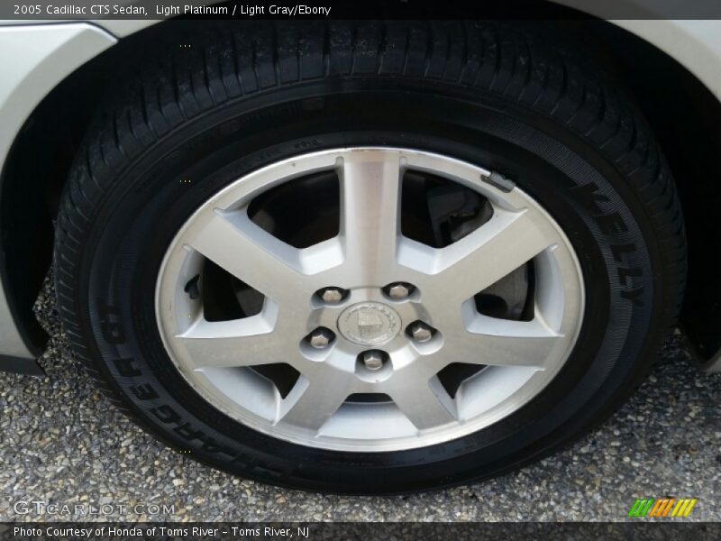 Light Platinum / Light Gray/Ebony 2005 Cadillac CTS Sedan