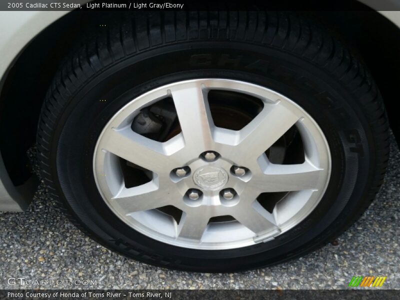 Light Platinum / Light Gray/Ebony 2005 Cadillac CTS Sedan