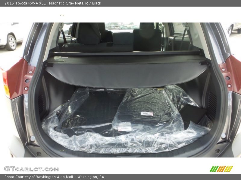 Magnetic Gray Metallic / Black 2015 Toyota RAV4 XLE