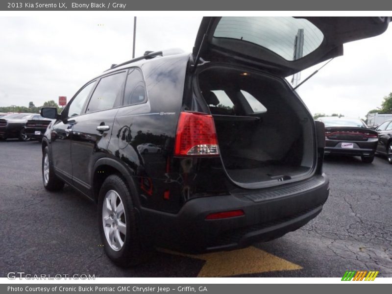 Ebony Black / Gray 2013 Kia Sorento LX