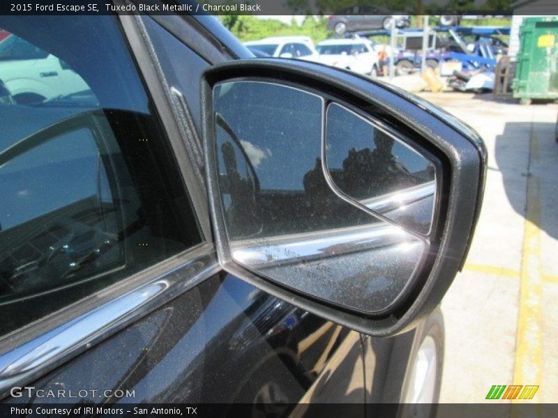 Tuxedo Black Metallic / Charcoal Black 2015 Ford Escape SE