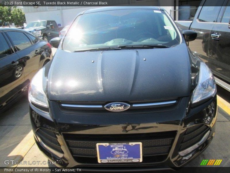 Tuxedo Black Metallic / Charcoal Black 2015 Ford Escape SE