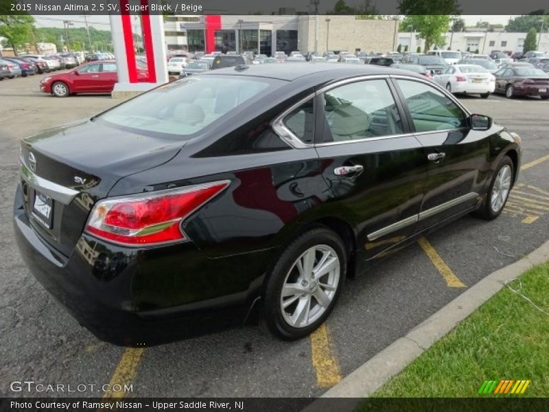 Super Black / Beige 2015 Nissan Altima 2.5 SV