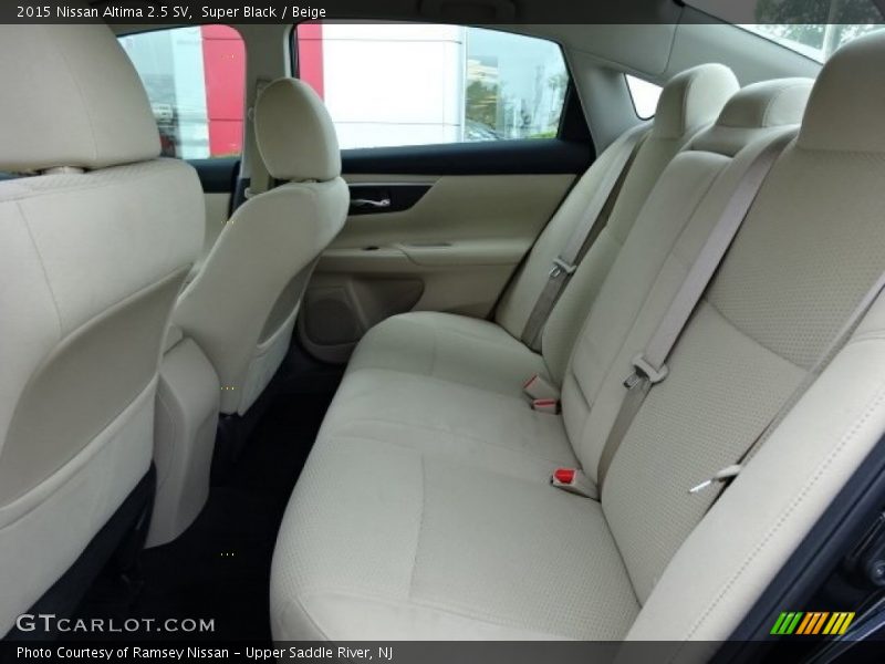 Super Black / Beige 2015 Nissan Altima 2.5 SV
