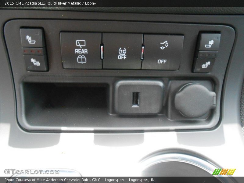 Quicksilver Metallic / Ebony 2015 GMC Acadia SLE