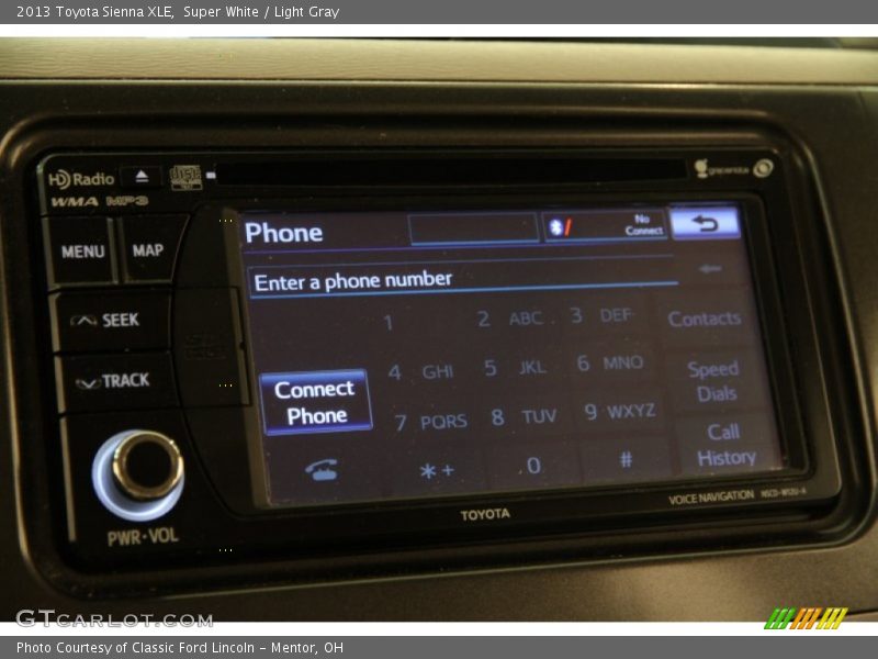 Super White / Light Gray 2013 Toyota Sienna XLE