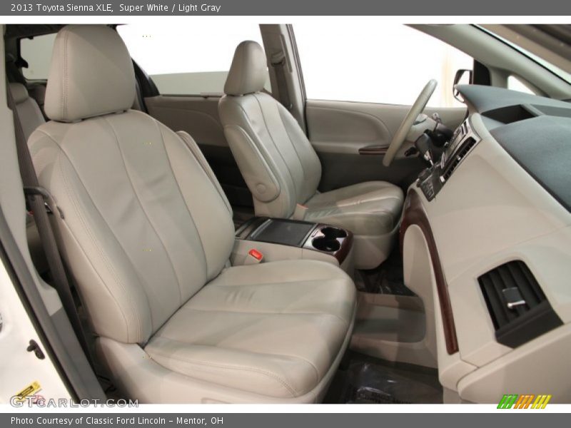 Super White / Light Gray 2013 Toyota Sienna XLE