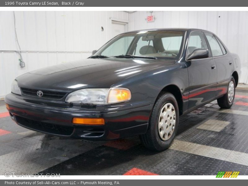 Black / Gray 1996 Toyota Camry LE Sedan