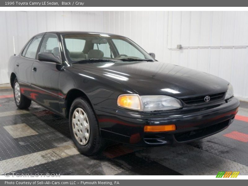 Black / Gray 1996 Toyota Camry LE Sedan