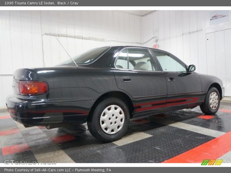 Black / Gray 1996 Toyota Camry LE Sedan