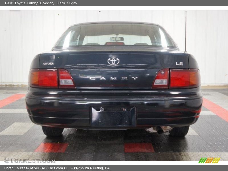 Black / Gray 1996 Toyota Camry LE Sedan