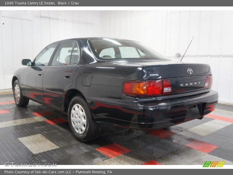 Black / Gray 1996 Toyota Camry LE Sedan