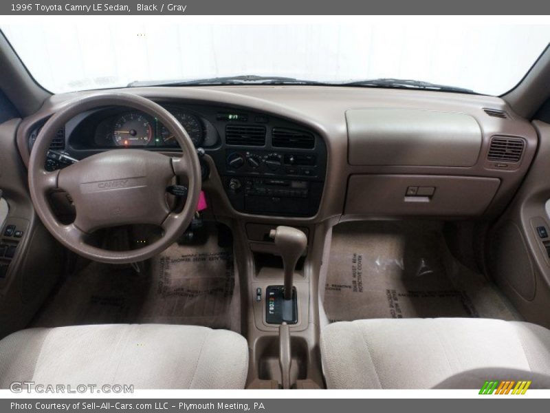 Black / Gray 1996 Toyota Camry LE Sedan