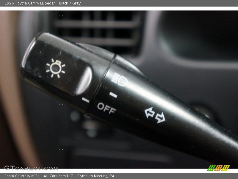 Black / Gray 1996 Toyota Camry LE Sedan