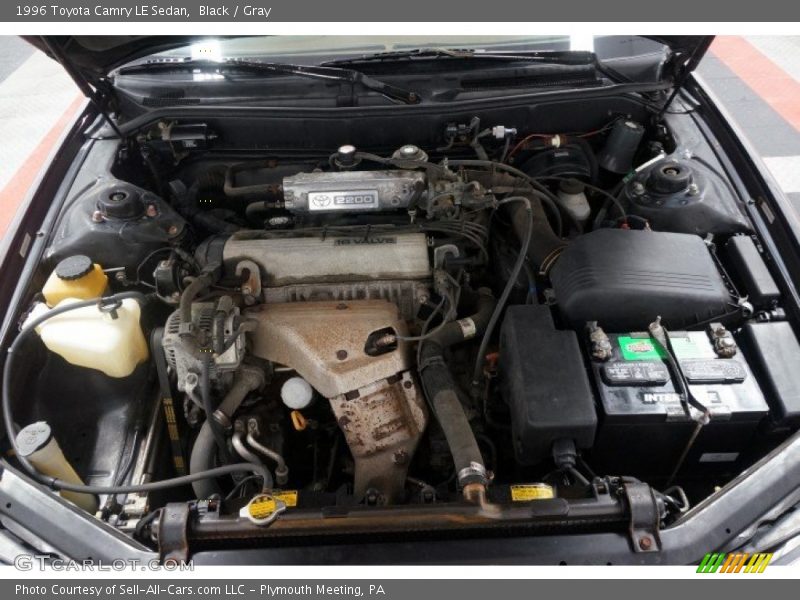 Black / Gray 1996 Toyota Camry LE Sedan