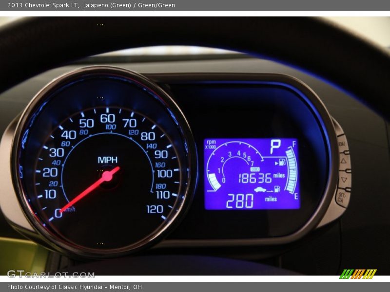 Jalapeno (Green) / Green/Green 2013 Chevrolet Spark LT