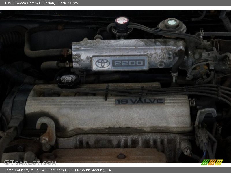 Black / Gray 1996 Toyota Camry LE Sedan