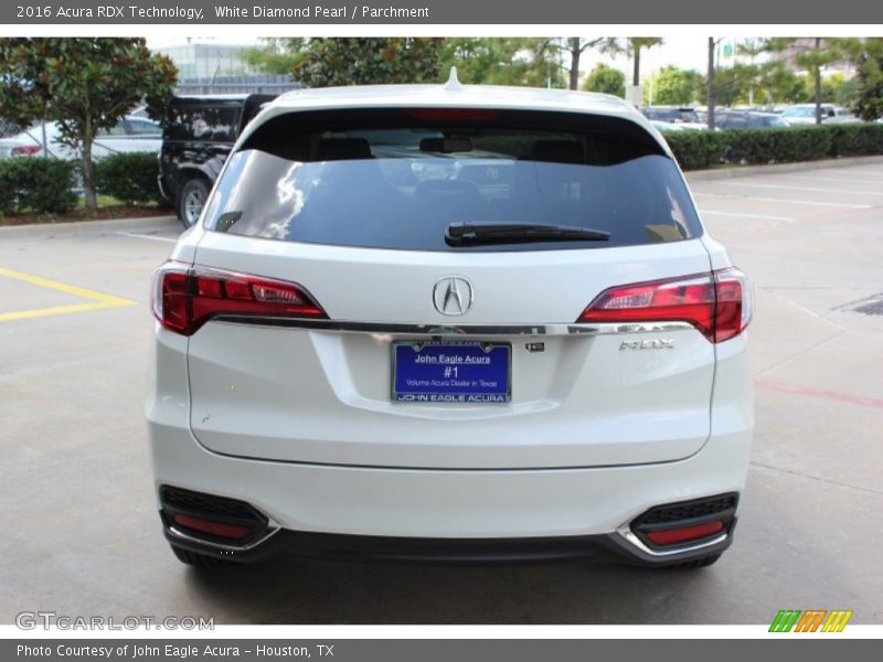 White Diamond Pearl / Parchment 2016 Acura RDX Technology
