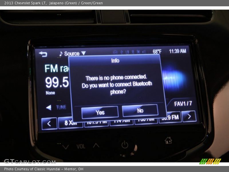 Jalapeno (Green) / Green/Green 2013 Chevrolet Spark LT