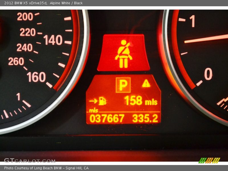 Alpine White / Black 2012 BMW X5 xDrive35d