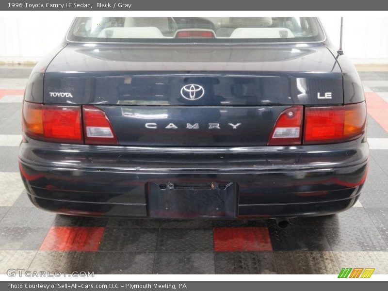 Black / Gray 1996 Toyota Camry LE Sedan