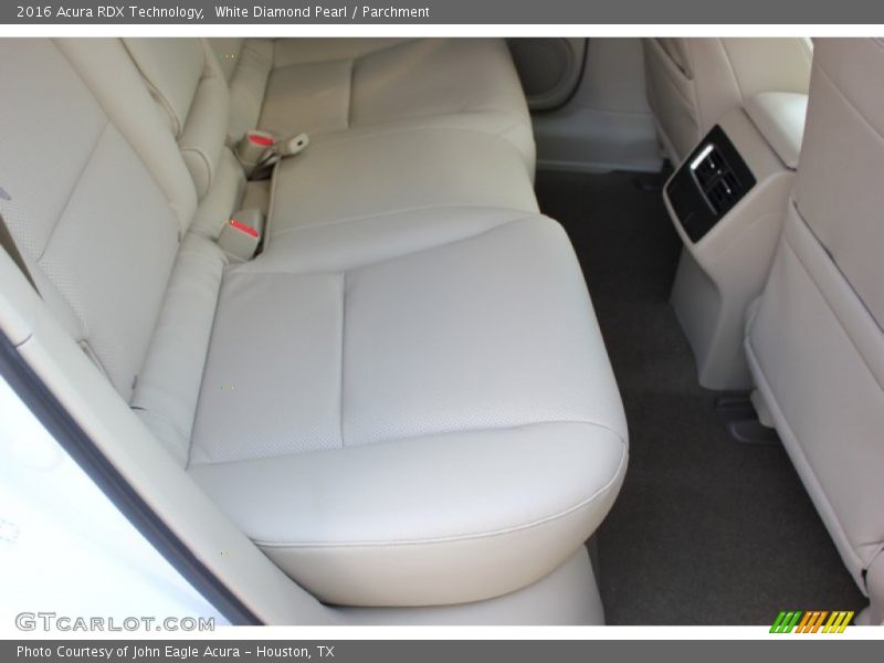 White Diamond Pearl / Parchment 2016 Acura RDX Technology