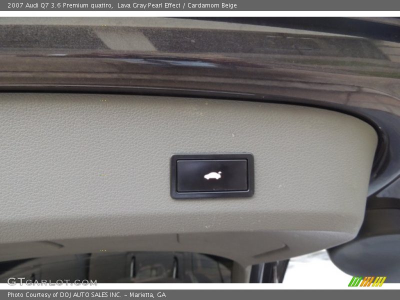 Lava Gray Pearl Effect / Cardamom Beige 2007 Audi Q7 3.6 Premium quattro