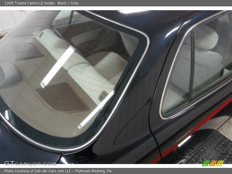 Black / Gray 1996 Toyota Camry LE Sedan